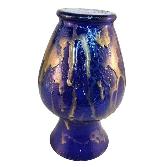 Handcrafted Cobalt Blue Gathering Vase With Gold Drip Design & Textured Finish - Picture 4 of 9